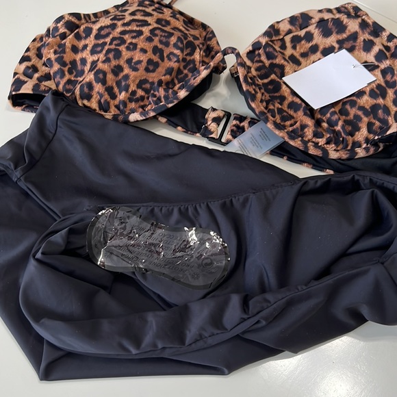 New!! Good American Bikini Leopard Top High Waist Black Bottom Size 5/2X - Picture 7 of 12